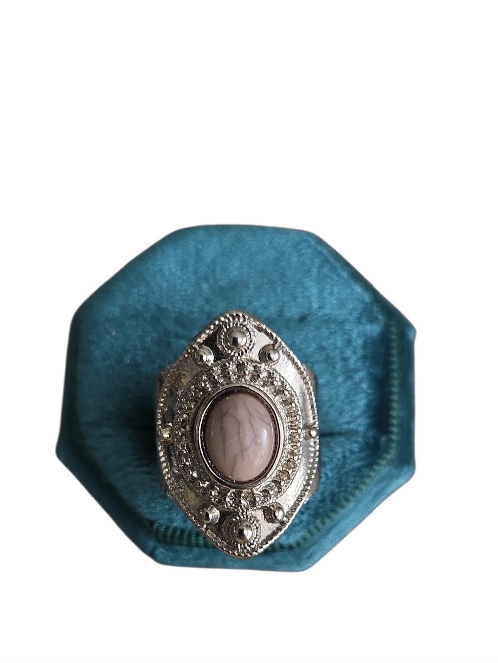 Size 6.5 Silver-Tone Marbeled Purple Oval Stone Statement Ring